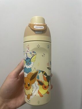 POKEMON x OWALA 16 fl oz Special Edition FreeSip Water Bottle - Brand New